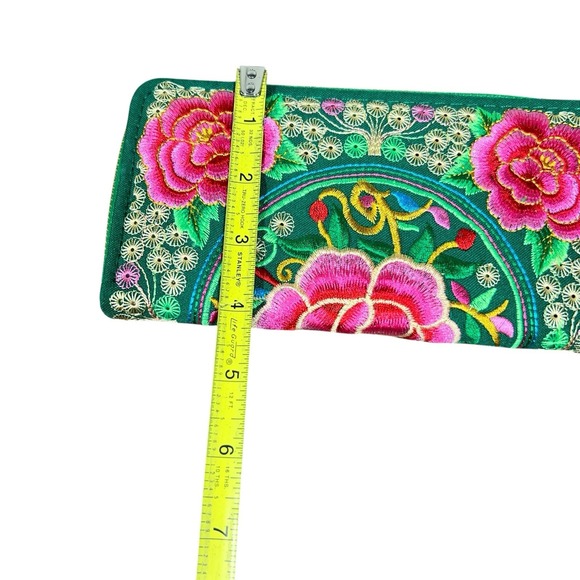 Green Pink Floral Embroidered Zip Around Wallet Wristlet Boho Wicked Vibes - Picture 4 of 6